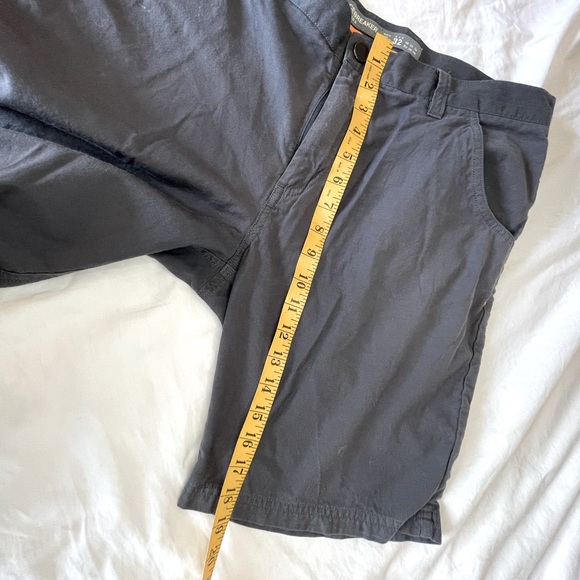 Icebreaker men’s shorts - Picture 7 of 8